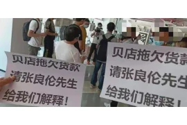 闺女帮妈妈要账，这事儿听起来就挺温馨的。在我们日常生活中，亲情的力量往往能激发出意想不到的勇气和智慧。这不，就有这么一位闺女，她不仅帮妈妈要回了欠款，还让整个家庭感受到了亲情的温暖。